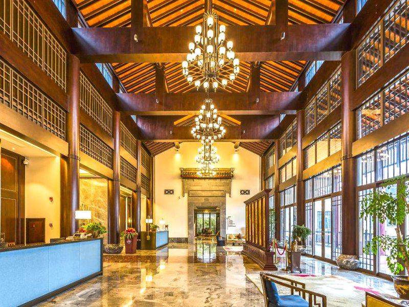 Zijinghua Yiyang Xiaozhen Resortの写真