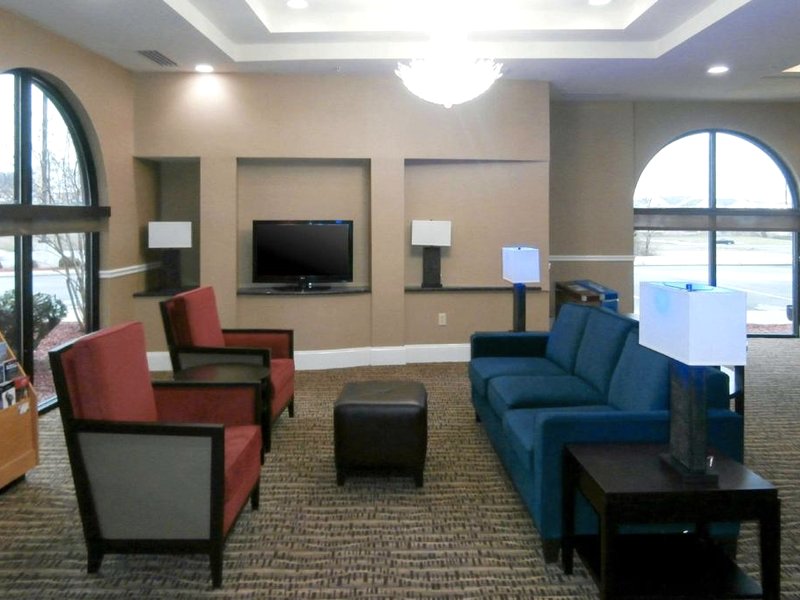 コンフォート スイーツ (Comfort Suites)の写真