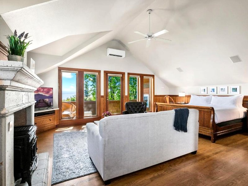 Saratoga Innの写真