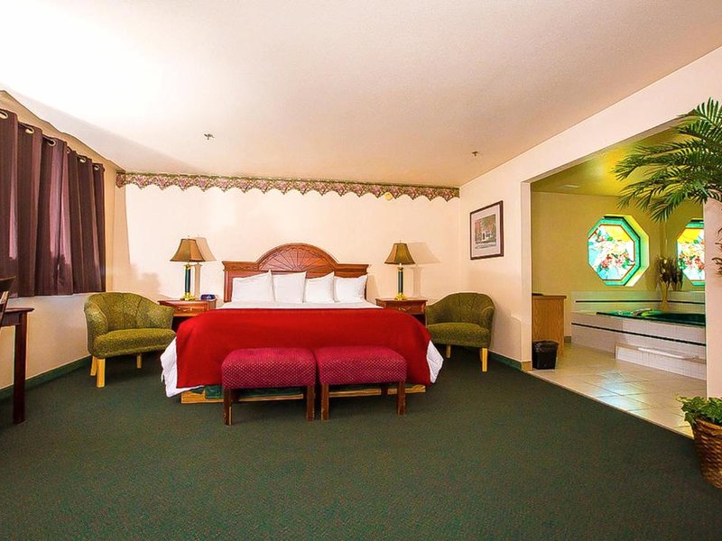 ビレッジ イン & スイーツ メリーズヴィル (Village Inn & Suites Marysville)の写真