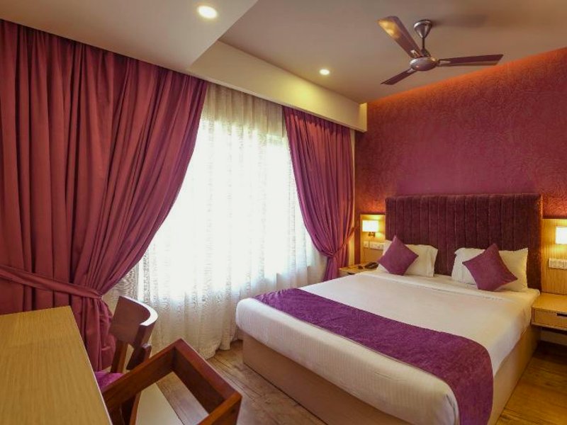 Hotel Raj Riveriaの写真