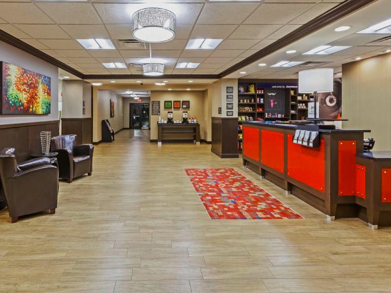 Hampton Inn & Suites Claremoreの写真
