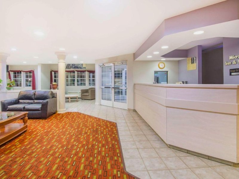マイクロテル イン ＆ スイーツ バイ ウィンダム クレアモア (Microtel Inn & Suites by Wyndham Claremore)の写真