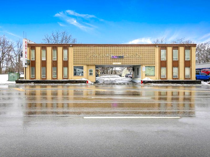 OYO Hotel Downtown Peoria I-74の写真