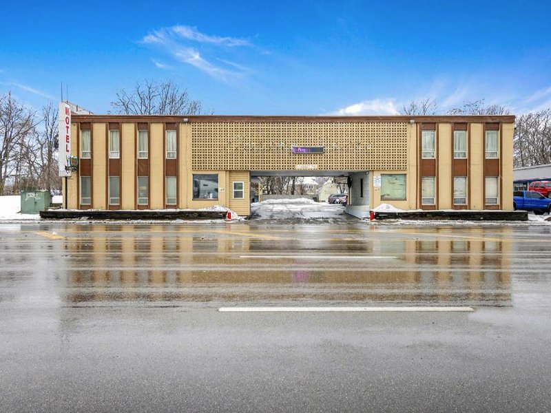 OYO Hotel Downtown Peoria I-74の写真