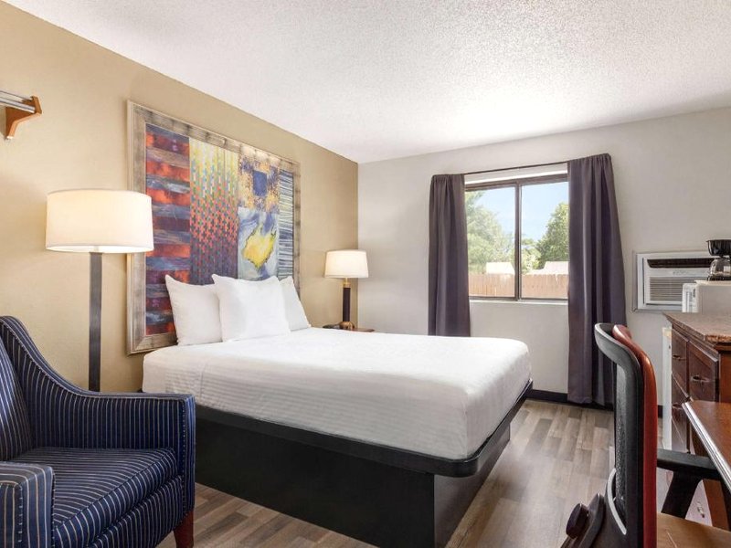 ベイモント バイ ウィンダム ハッチンソン (Baymont by Wyndham Hutchinson)の写真