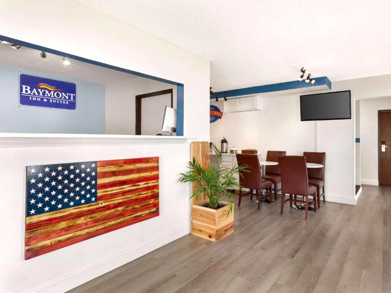 ベイモント バイ ウィンダム ハッチンソン (Baymont by Wyndham Hutchinson)の写真
