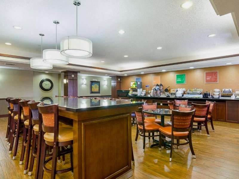 Comfort Inn & Suitesの写真