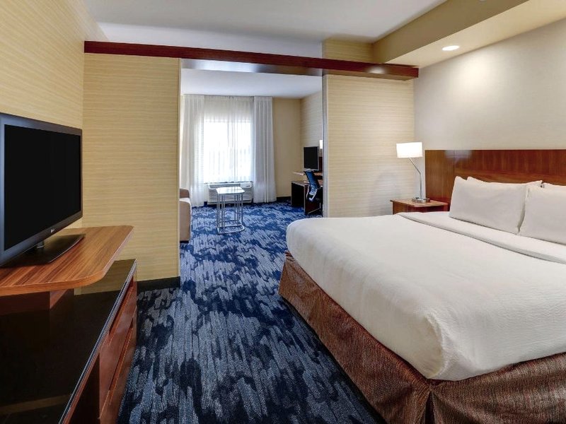 フェアフィールド イン ＆ スイーツ ハッチンソン (Fairfield Inn & Suites Hutchinson)の写真