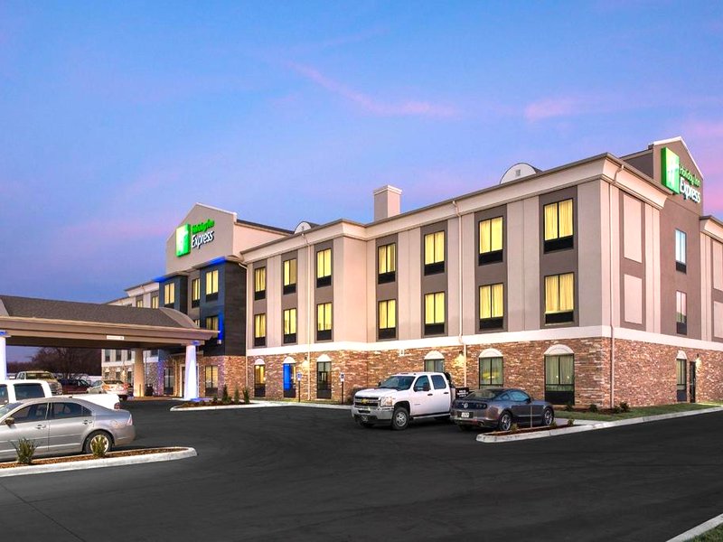 Holiday Inn Express Hutchinson By IHGの写真