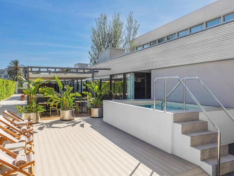 インサイド バイ メリア バルセロナ アエロプエルト (INNSiDE by Meliá Barcelona Aeropuerto)の写真