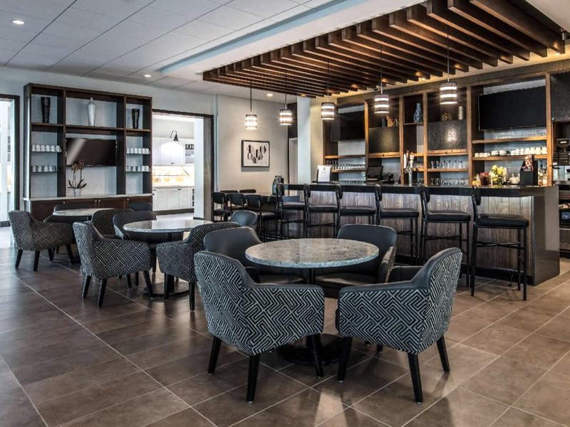 ハイアット プレイス デラノ (Hyatt Place Delano)の写真
