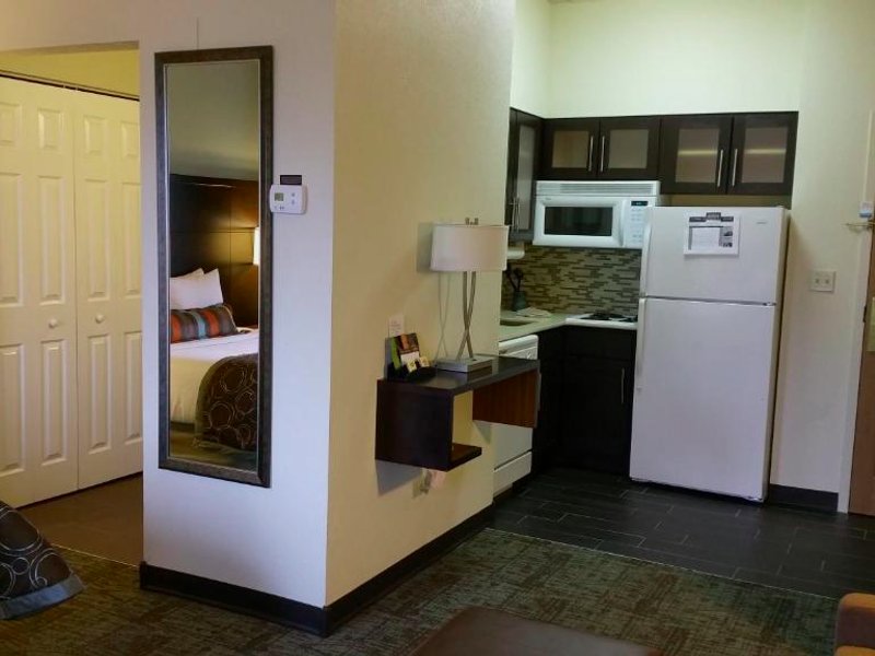 Staybridge Suites Chicago-Oakbrook Terrace By IHGの写真