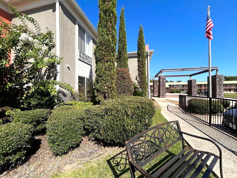 Express Inn Leesville Ft Johnson, SureStay Collection by BWの写真