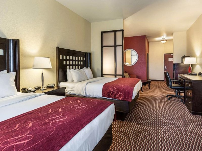 コンフォート スイーツ (Comfort Suites)の写真