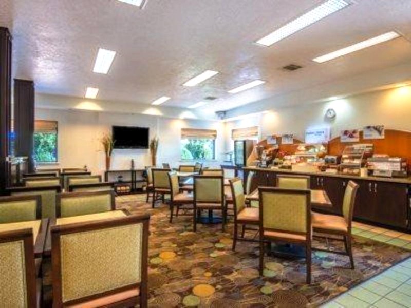 Holiday Inn Express Magnolia House & Cypress Innの写真