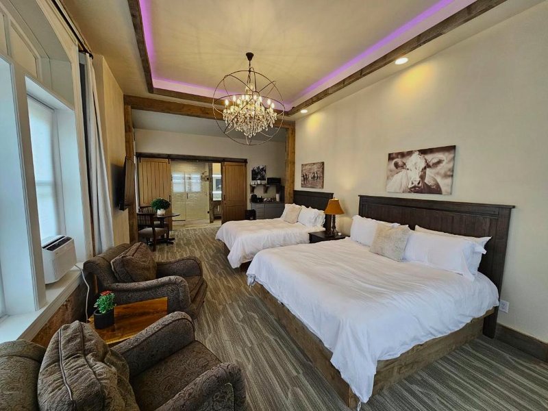 Eaglescape Suites and Event Centerの写真