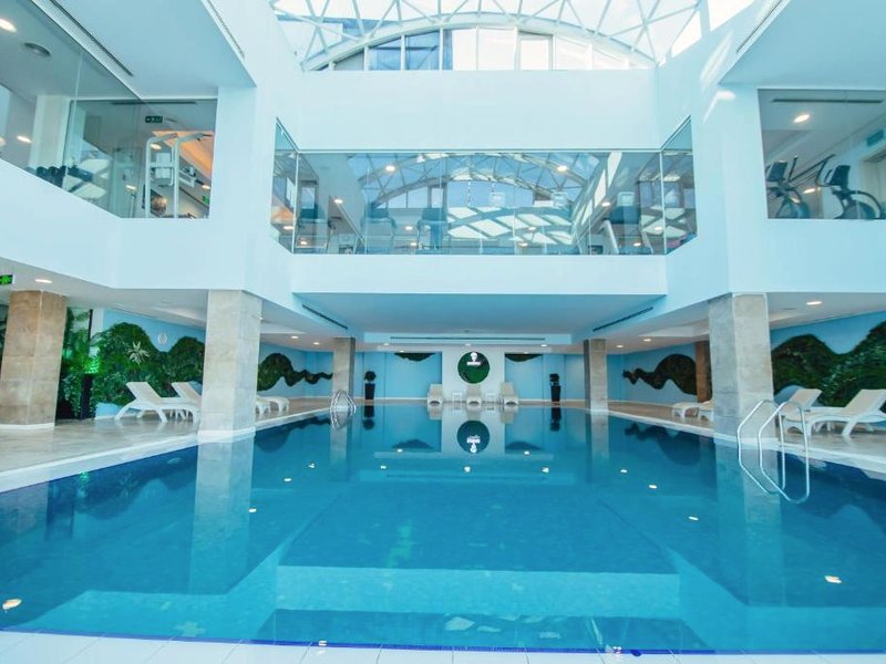 JRW ウェルモンド ホテル&カジノ バトゥーミ (JRW Welmond Hotel & Casino Batumi)の写真