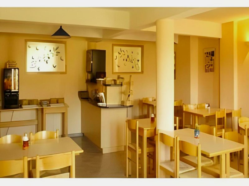 Brit Hotel Essentiel Deltour Mendeの写真