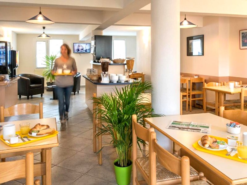 Brit Hotel Essentiel Deltour Mendeの写真