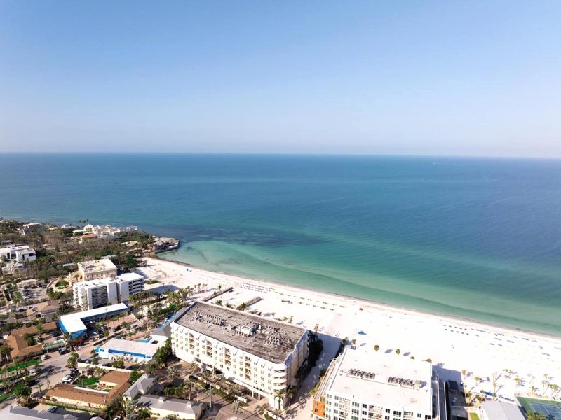 Captiva Beach Resort (open private beach access)の写真