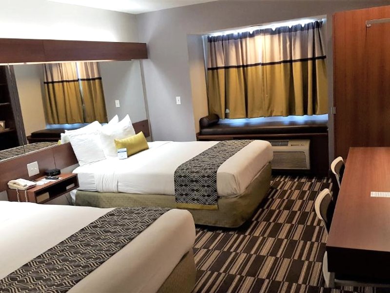 マイクロテル イン&スイーツ バイ ウィンダム ベルビュー (Microtel Inn & Suites by Wyndham Bellevue)の写真