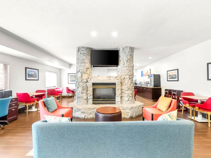 Comfort Inn & Suites Bellevue - Omaha Offutt AFBの写真