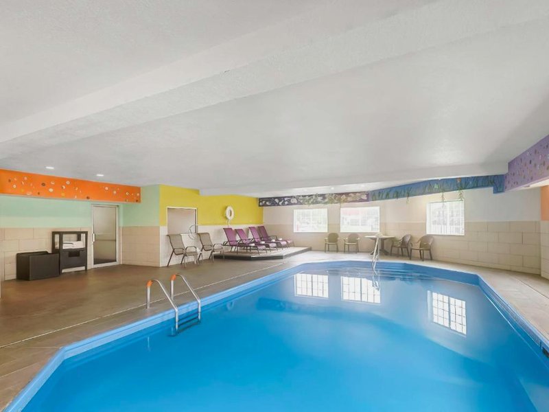 Comfort Inn & Suites Bellevue - Omaha Offutt AFBの写真
