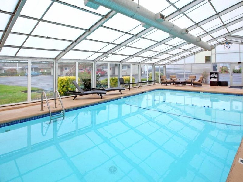 Clarion Inn Surfrider Resortの写真