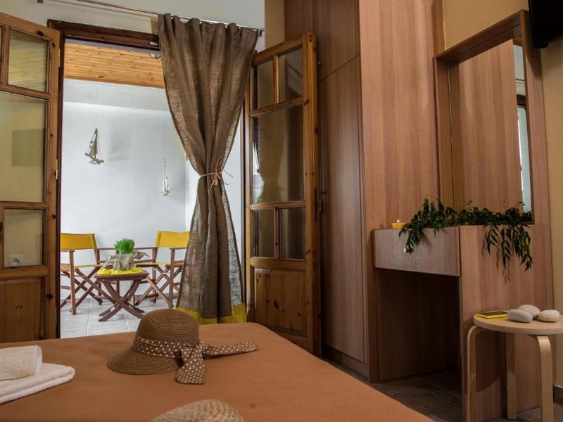 サマー ベッド ニドリ (Summer Bed Nydri)の写真