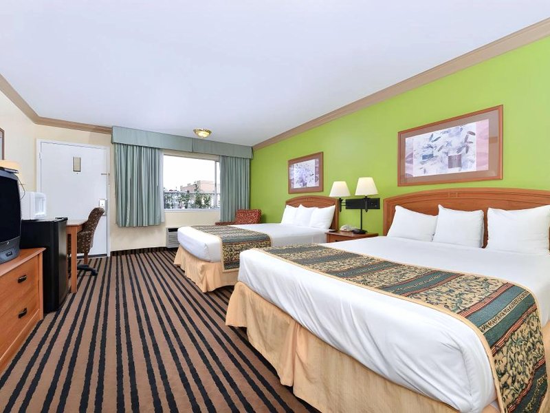 アメリカズ ベスト バリュー イン デンバー (Americas Best Value Inn Denver)の写真