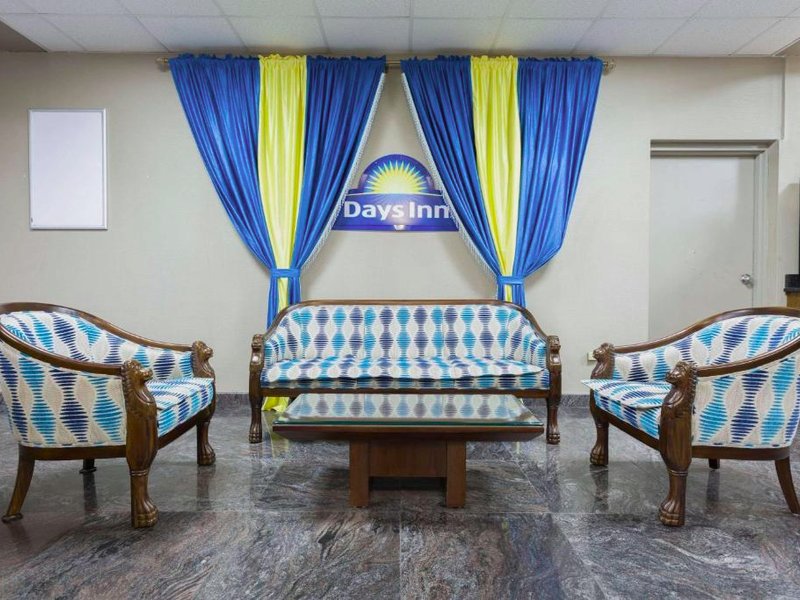デイズ イン バイ ウィンダム オレンジバーグ (Days Inn by Wyndham Orangeburg)の写真