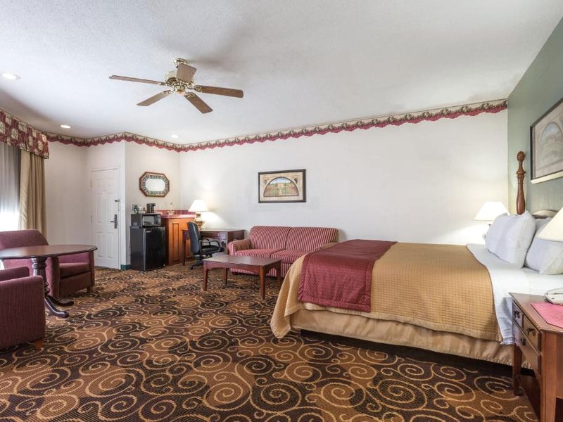 デイズ イン バイ ウィンダム オレンジバーグ (Days Inn by Wyndham Orangeburg)の写真