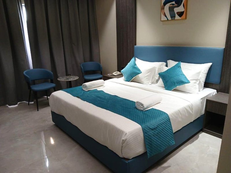 Hotel Tulips inn by VKGの写真