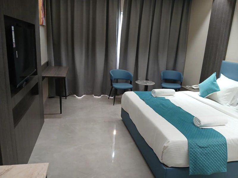 Hotel Tulips inn by VKGの写真