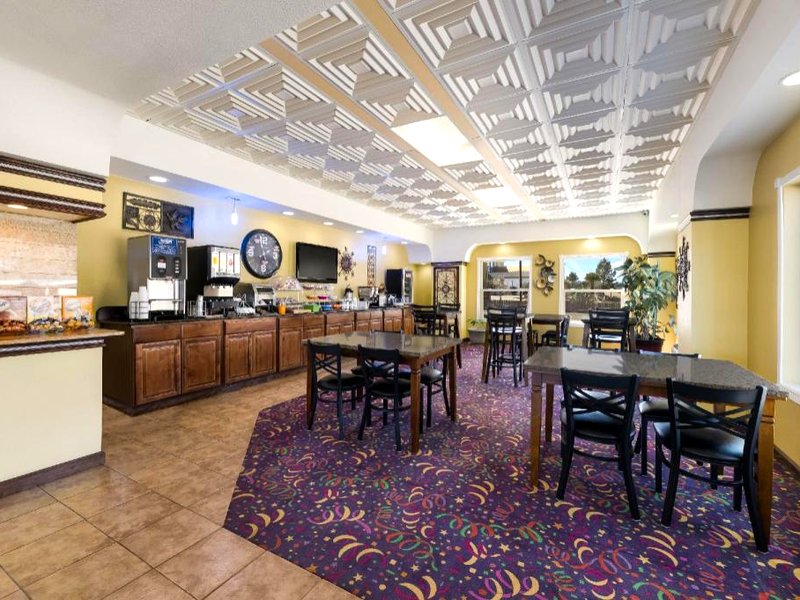 アメリカズ ベスト バリュー イン アルパイン (Americas Best Value Inn Alpine)の写真