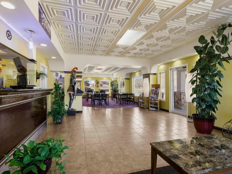 アメリカズ ベスト バリュー イン アルパイン (Americas Best Value Inn Alpine)の写真