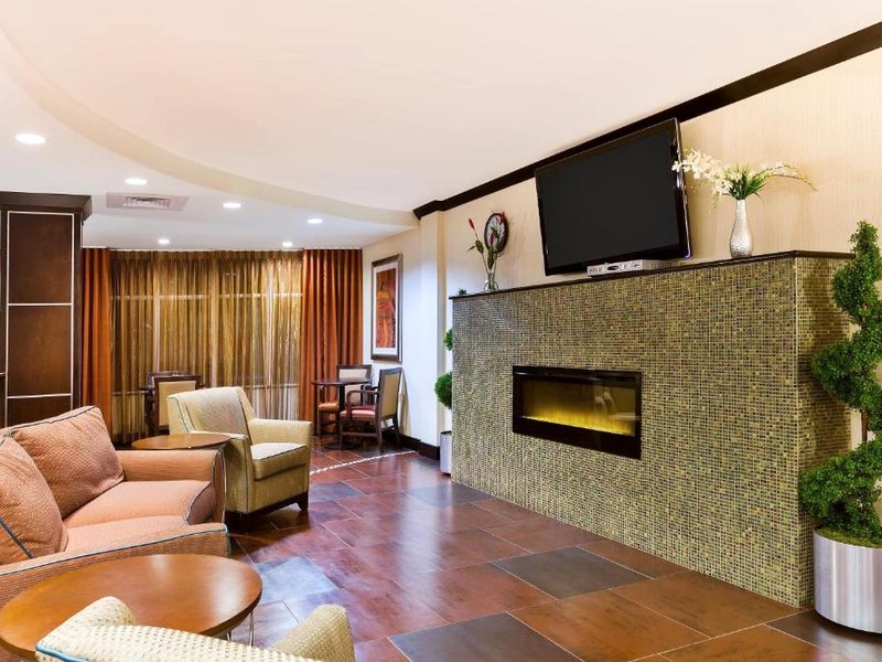 Holiday Inn Express and Suites Alpine By IHGの写真