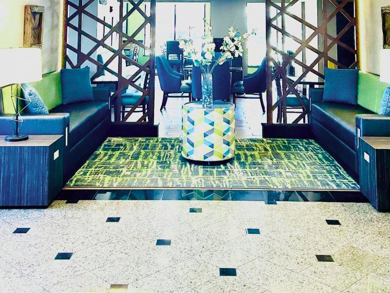 Heritage Inn & Suites St. Louis/Fenton, Trademark by Wyndhamの写真