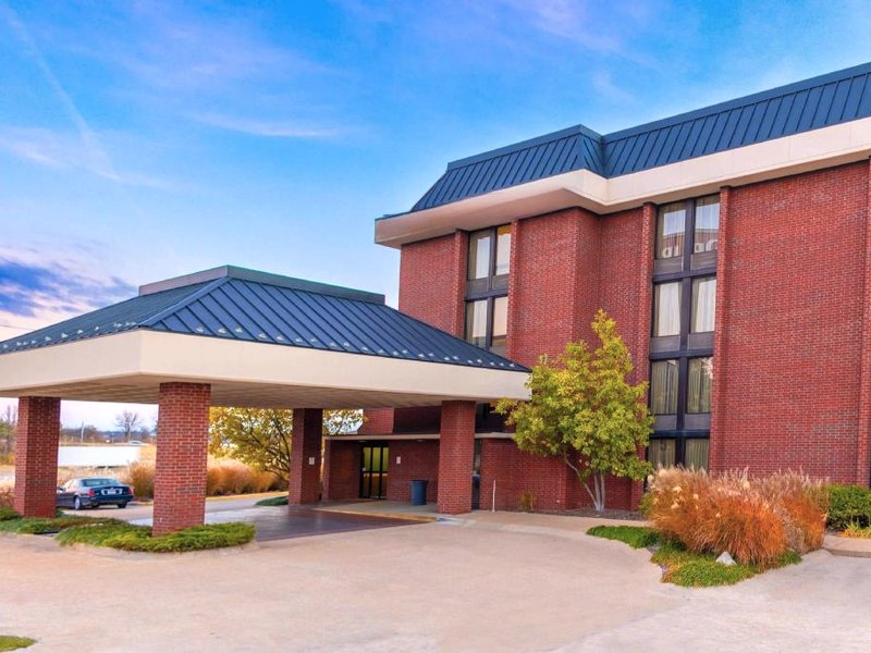 Heritage Inn & Suites St. Louis/Fenton, Trademark by Wyndhamの写真