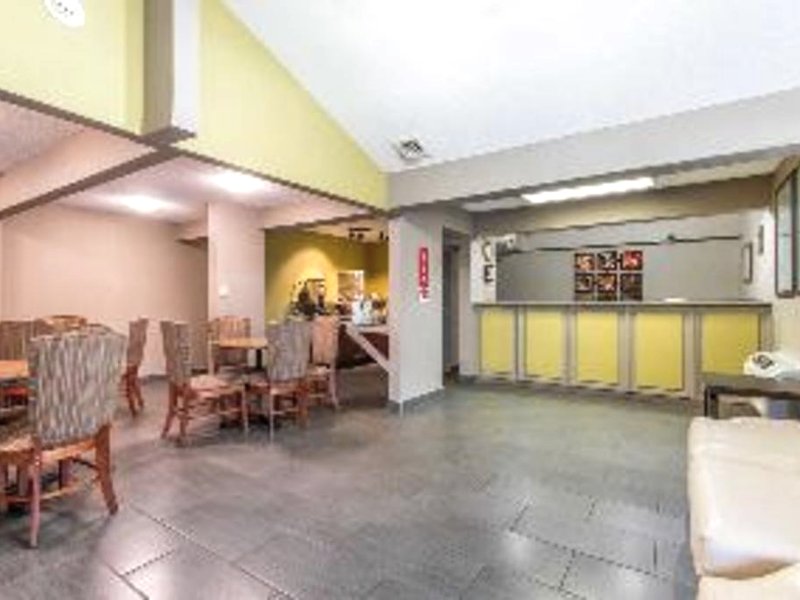 Inn by the Lake Gilbertsville Hotelの写真