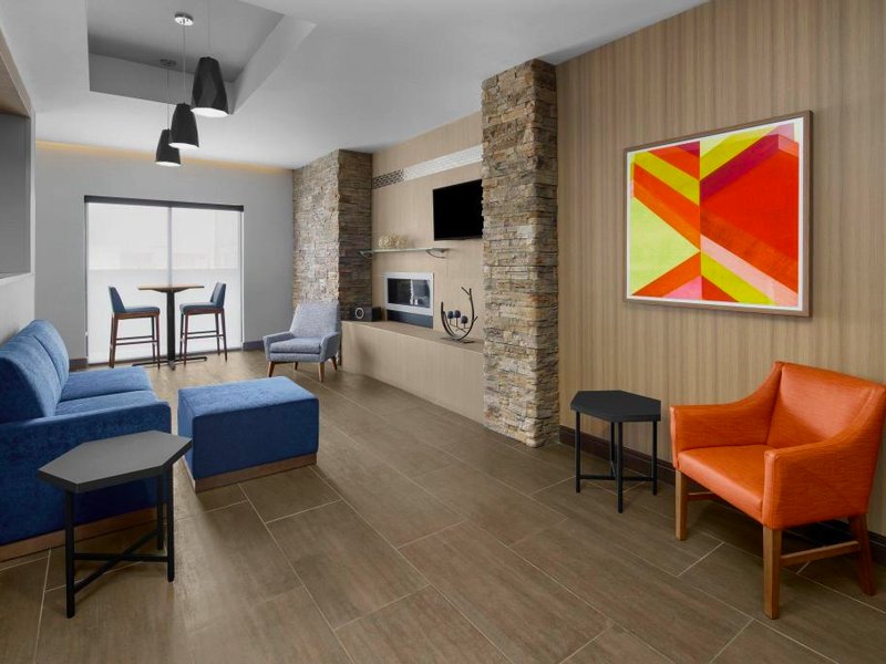 Holiday Inn Express & Suites Midland South I-20 By IHGの写真
