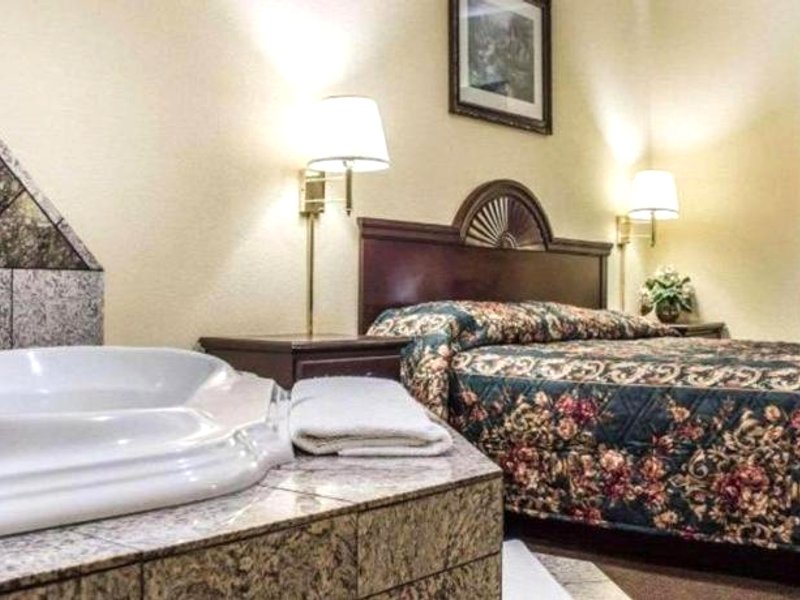 Econo Lodge Inn & Suites North Syracuse Airportの写真