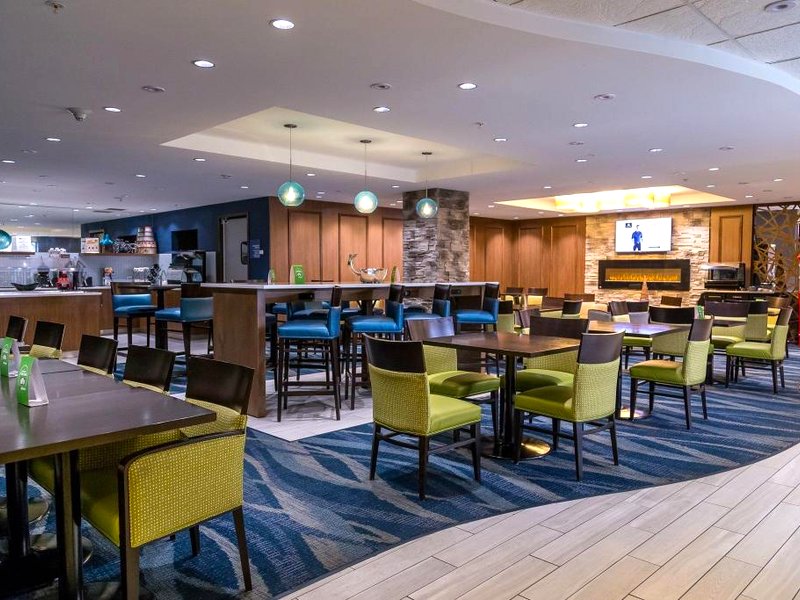 Holiday Inn & Suites Syracuse Airport - Liverpool By IHGの写真