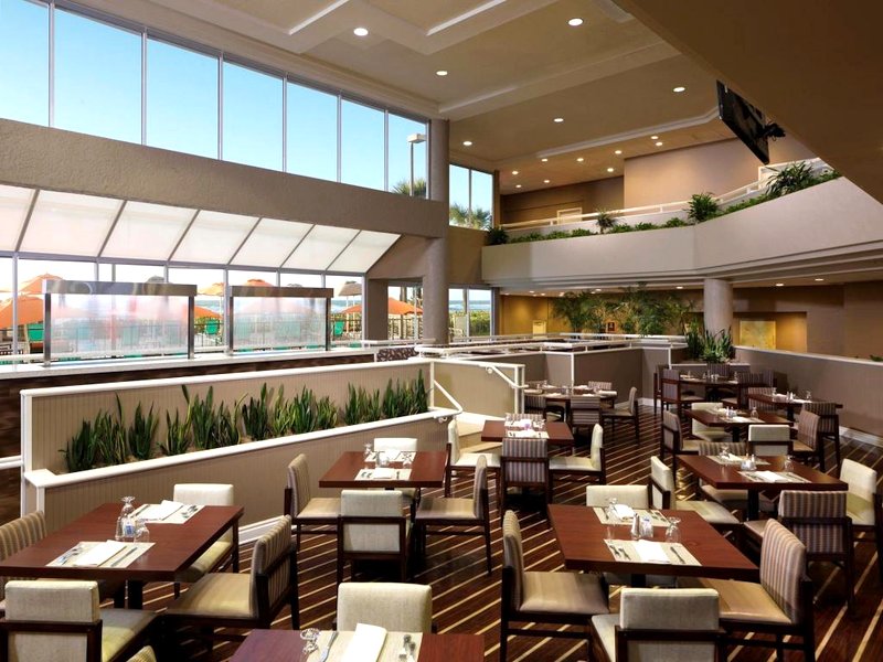 DoubleTree Suites by Hilton Melbourne Beach Oceanfrontの写真