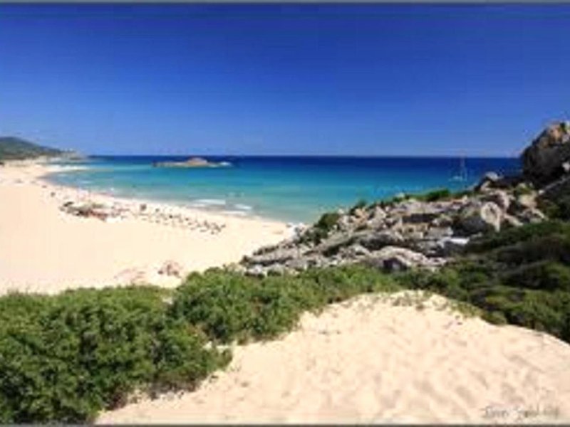 ゼンタルービア (Gentarrubia)の写真