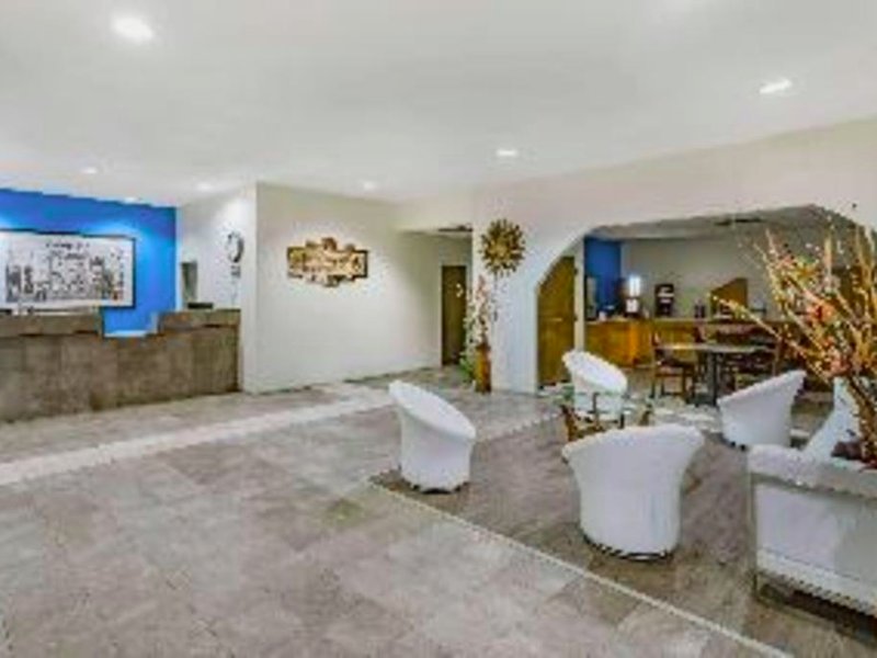 Super 8 Columbiaの写真