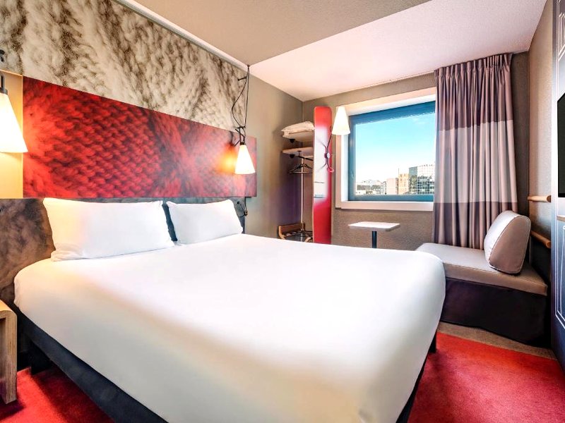 イビス マルネ ラ ヴァレ ノワジール (ibis Marne-la-Vallée Noisy)の写真