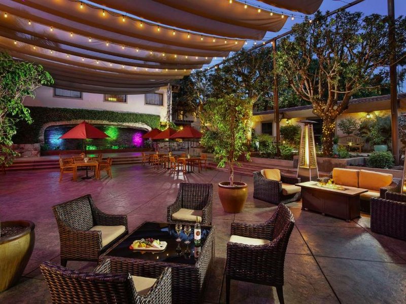 ダブルツリー バイ ヒルトン クレアモント (DoubleTree by Hilton Claremont)の写真