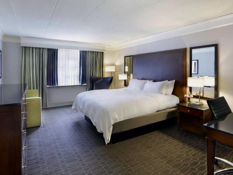 ヒルトン ミスティック (Hilton Mystic)の写真